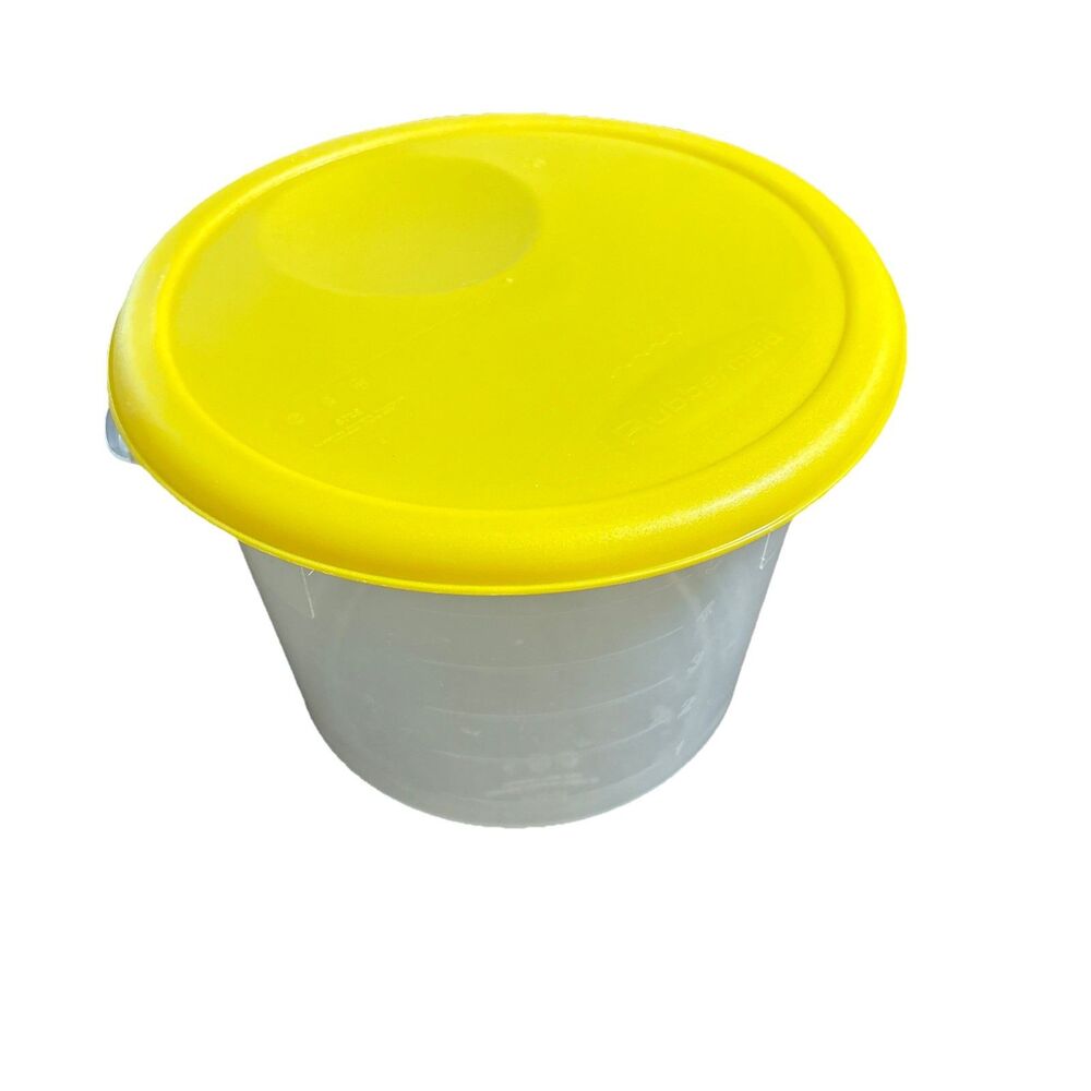 (1) RUBBERMAID 5723-24 ROUND 6 Qt CONTAINER w Yellow Snap on Lid Food Storage